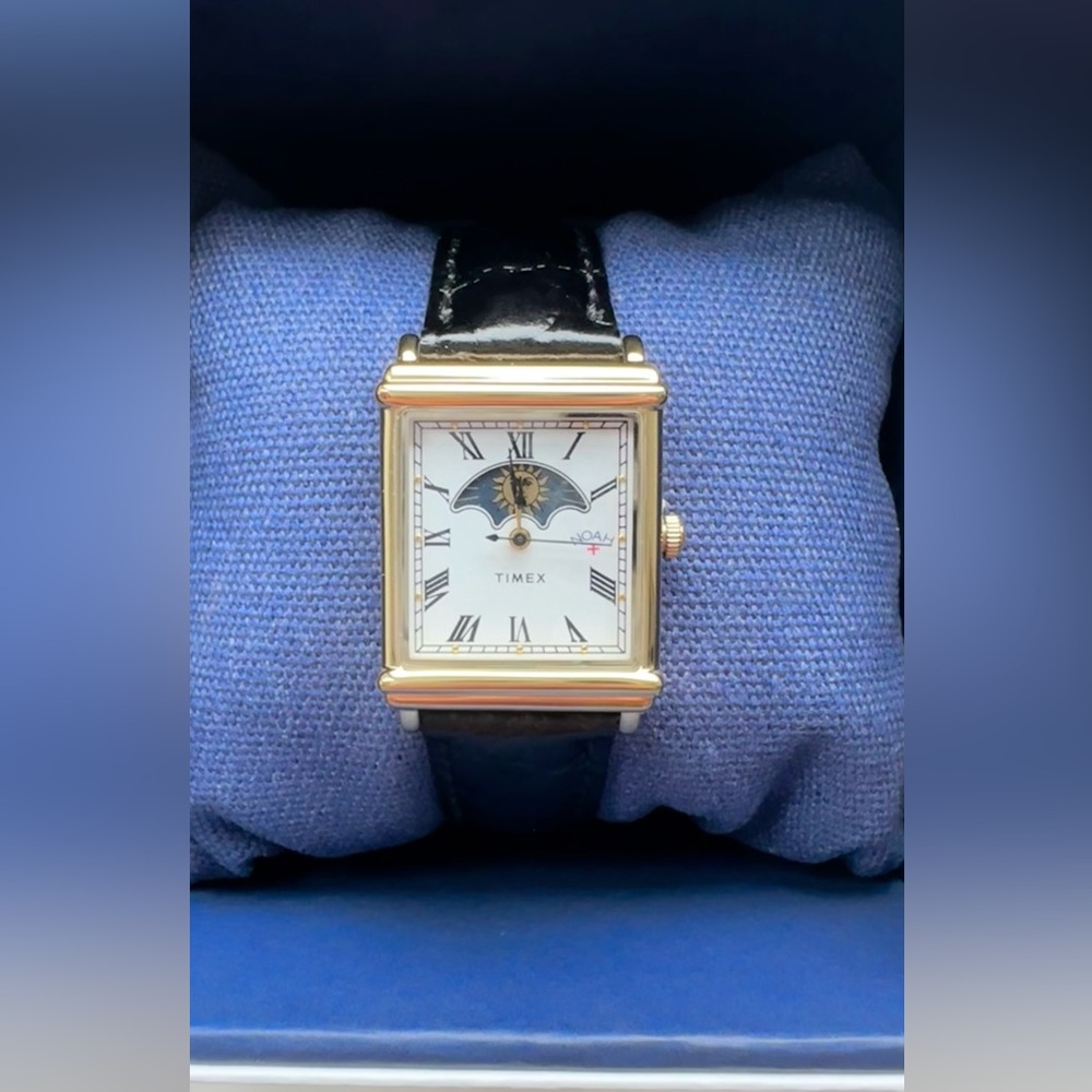 NEW - Noah x TimeX Sun and Moon Watch